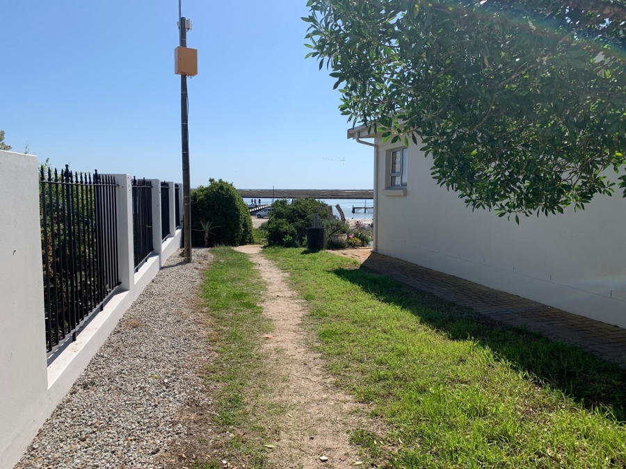 3 Bedroom Property for Sale in Velddrif Western Cape